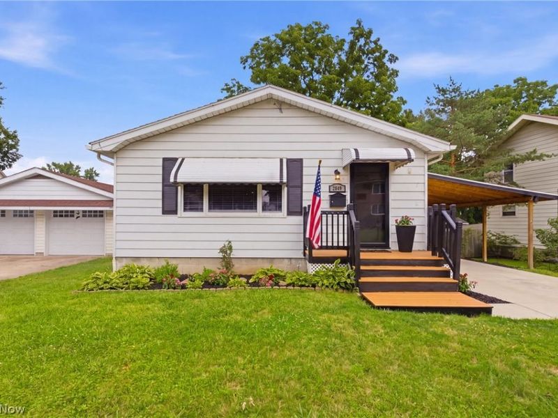 2849 Hudson Drive, Cuyahoga Falls, OH 44221 Photo 1