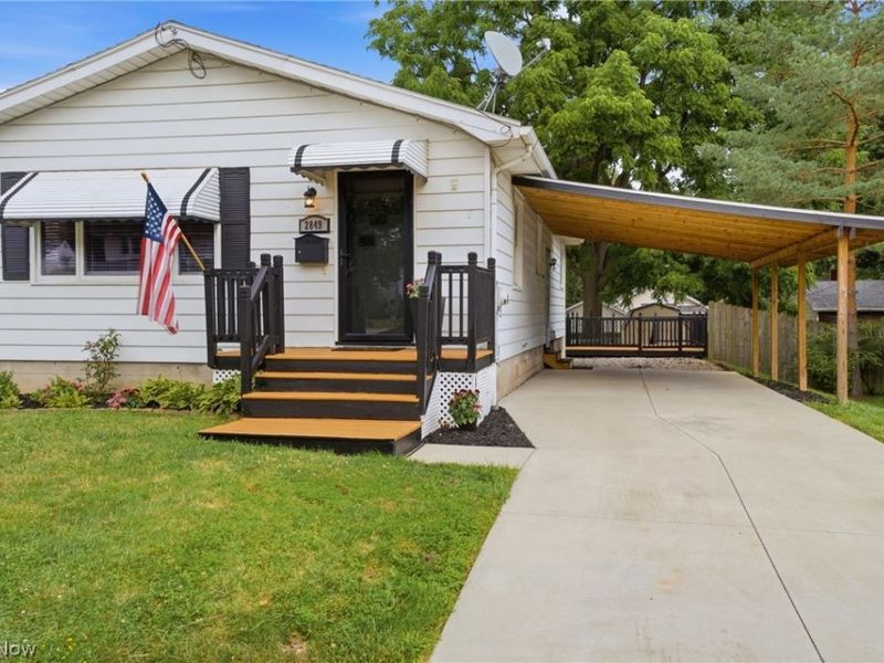2849 Hudson Drive, Cuyahoga Falls, OH 44221 Photo 4