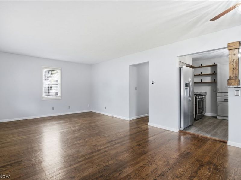 2849 Hudson Drive, Cuyahoga Falls, OH 44221 Photo 7