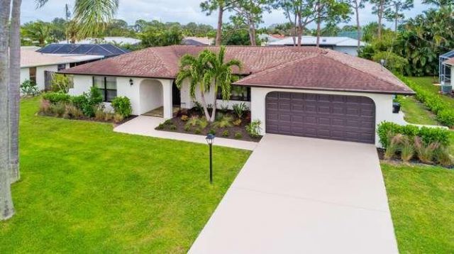 2413 SE Wishbone Road, Port Saint Lucie, FL 34952 Photo