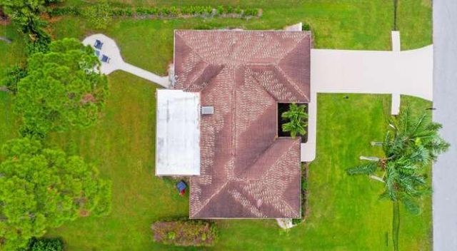 2413 SE Wishbone Road, Port Saint Lucie, FL 34952 Photo
