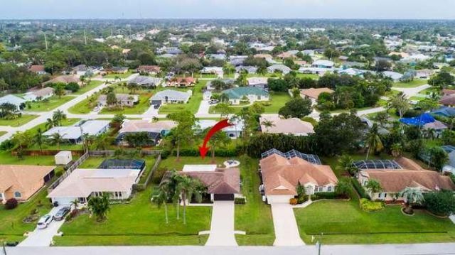 2413 SE Wishbone Road, Port Saint Lucie, FL 34952 Photo