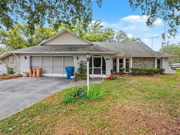 8251 EARLSHIRE LANE , SPRING HILL, FL 34606