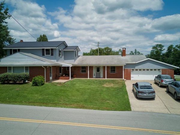 9205 Hopewell National Road , Hopewell, OH 43746