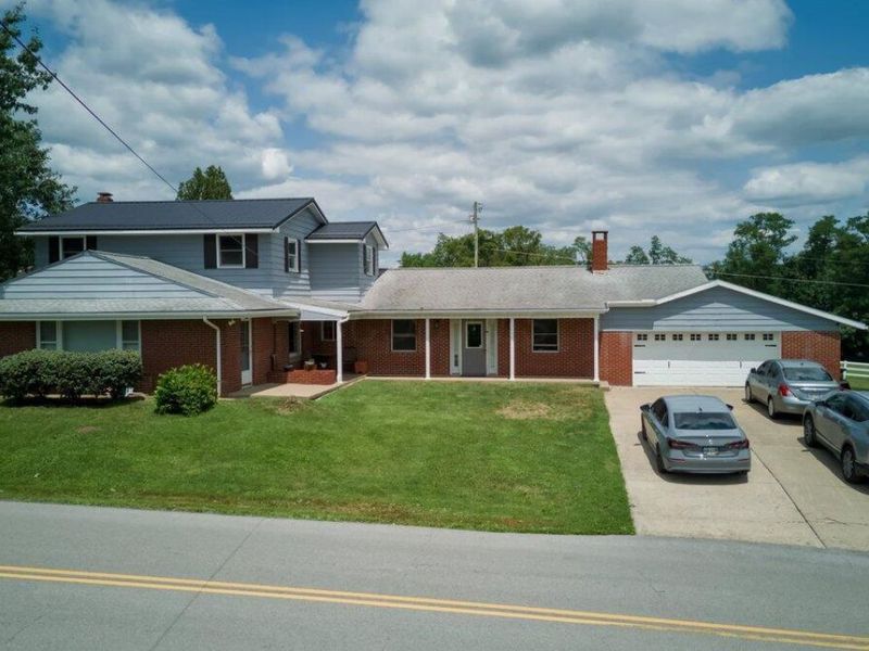 9205 Hopewell National Road , Hopewell, OH 43746 Photo 1