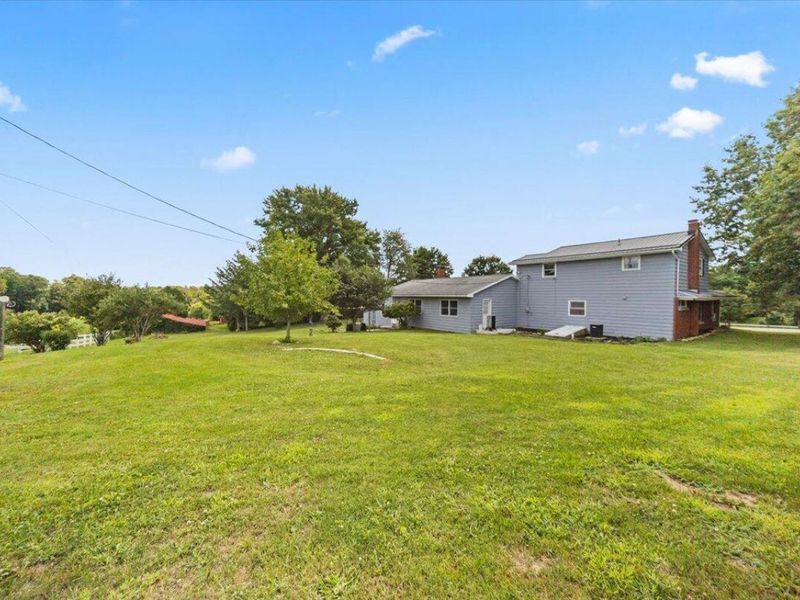 9205 Hopewell National Road , Hopewell, OH 43746 Photo 10