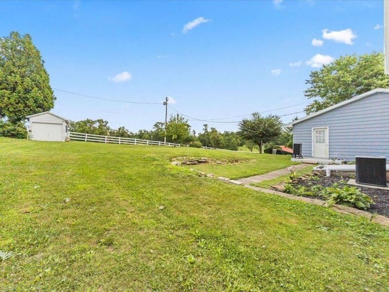 9205 Hopewell National Road , Hopewell, OH 43746 Photo 11