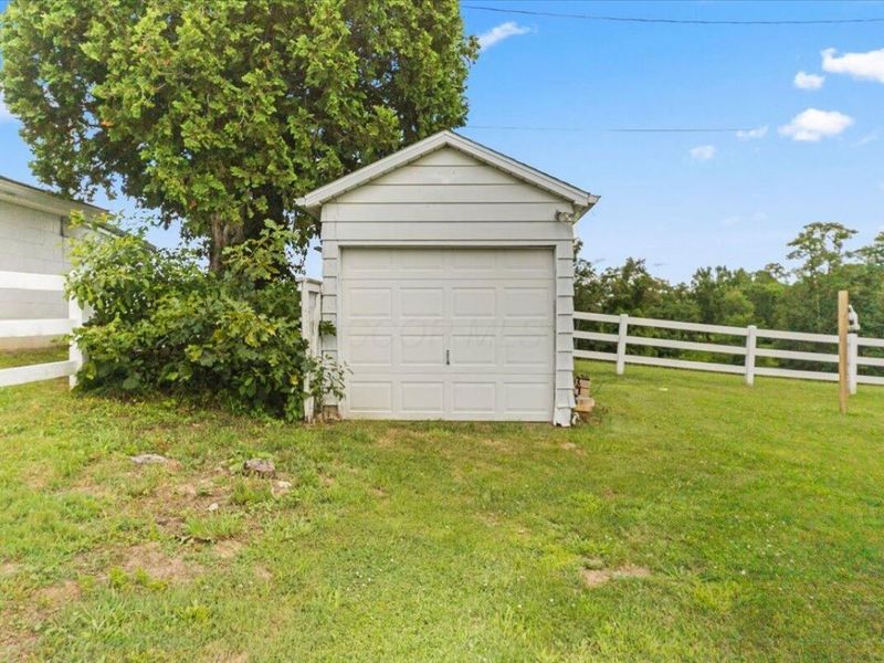 9205 Hopewell National Road , Hopewell, OH 43746 Photo 14