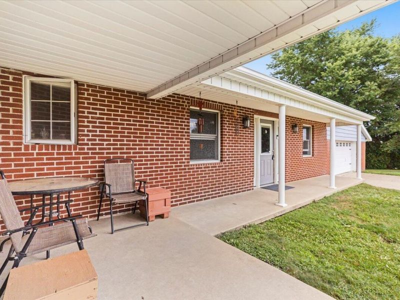 9205 Hopewell National Road , Hopewell, OH 43746 Photo 4