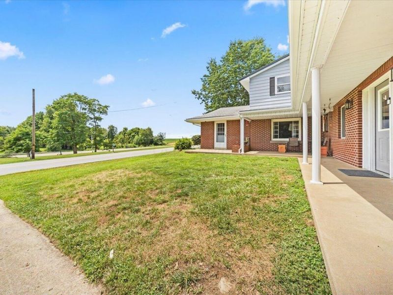 9205 Hopewell National Road , Hopewell, OH 43746 Photo 6