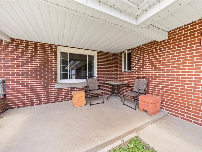 9205 Hopewell National Road , Hopewell, OH 43746 Photo 8