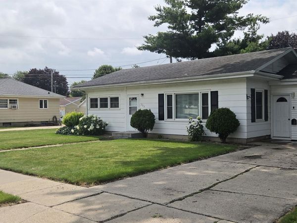 207 Grandview Avenue, Waupun, WI 53963
