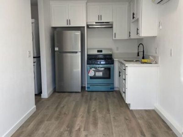 6627 Kraft Avenue, Unit 1/2, North Hollywood, CA 91606