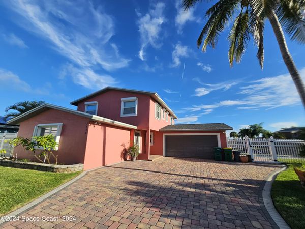 1750 E Central Avenue , Merritt Island, FL 32952