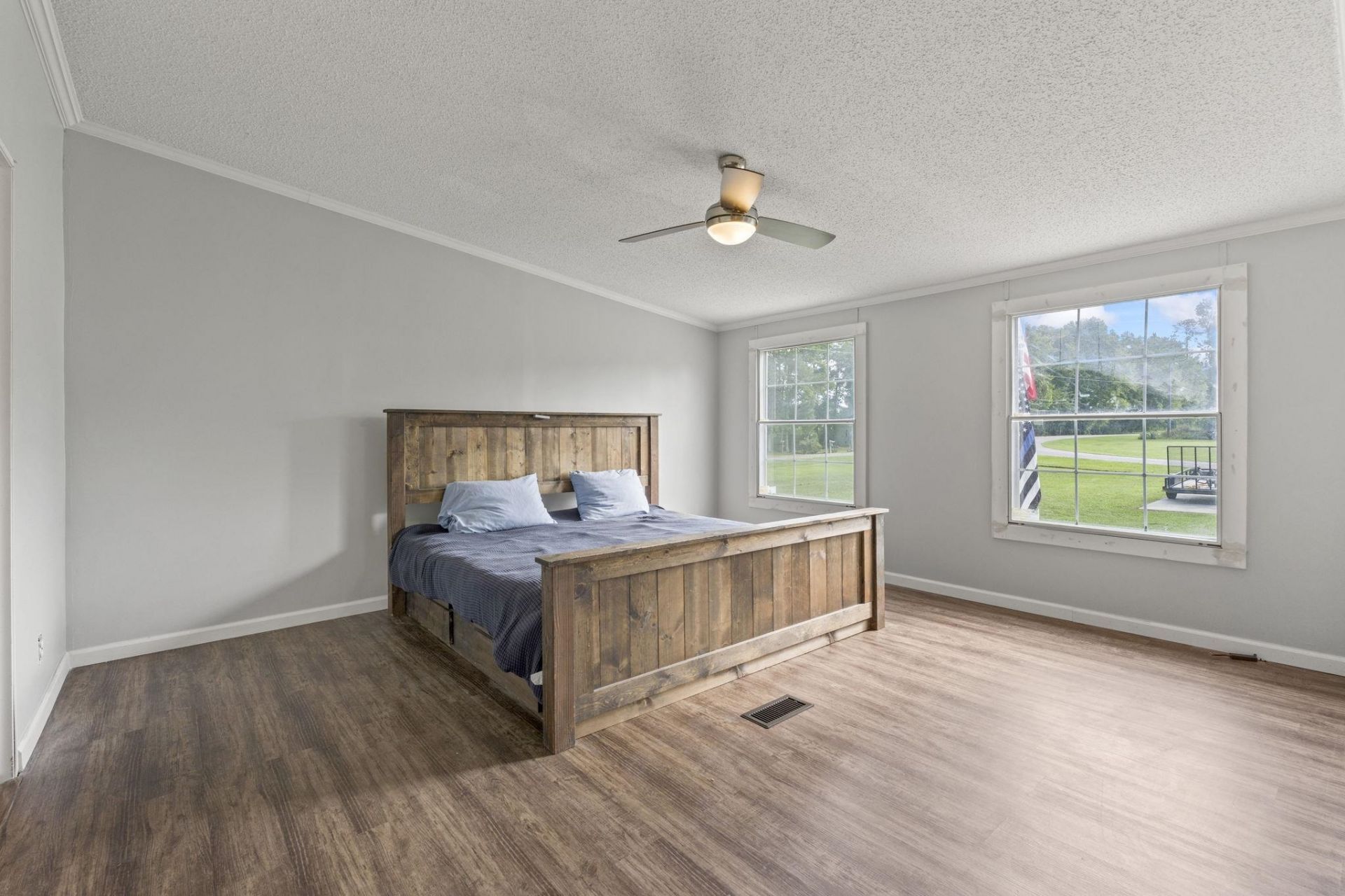 524 Alton Rd.  Photo 18