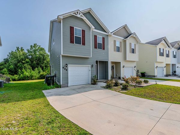 409 Blockade Shoal Lane , Jacksonville, NC 28546