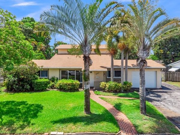 200 SW 16 Street , Pompano Beach, FL 33060