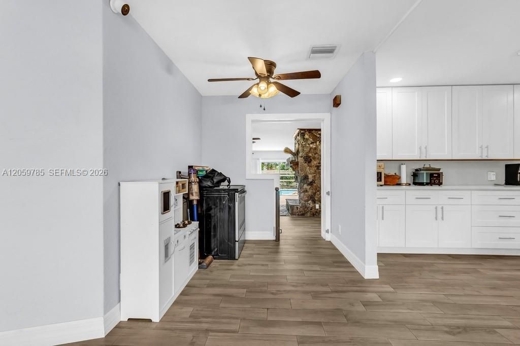 200 SW 16 Street , Pompano Beach, FL 33060 Photo