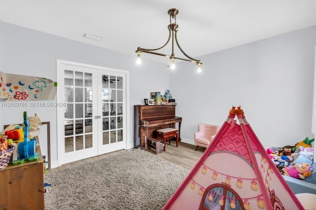 200 SW 16 Street , Pompano Beach, FL 33060 Photo