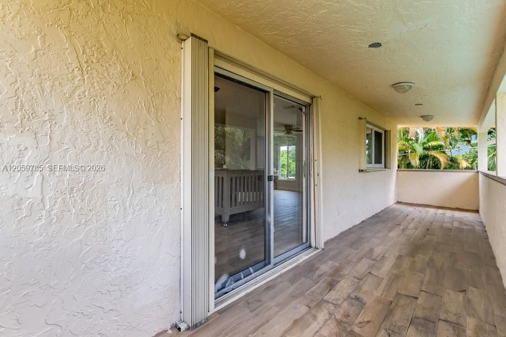 200 SW 16 Street , Pompano Beach, FL 33060 Photo