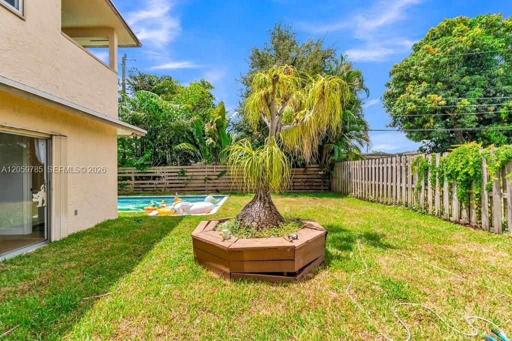 200 SW 16 Street , Pompano Beach, FL 33060 Photo