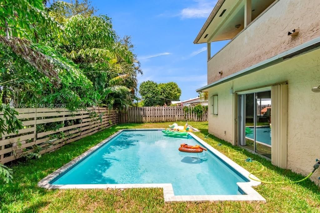 200 SW 16 Street , Pompano Beach, FL 33060 Photo