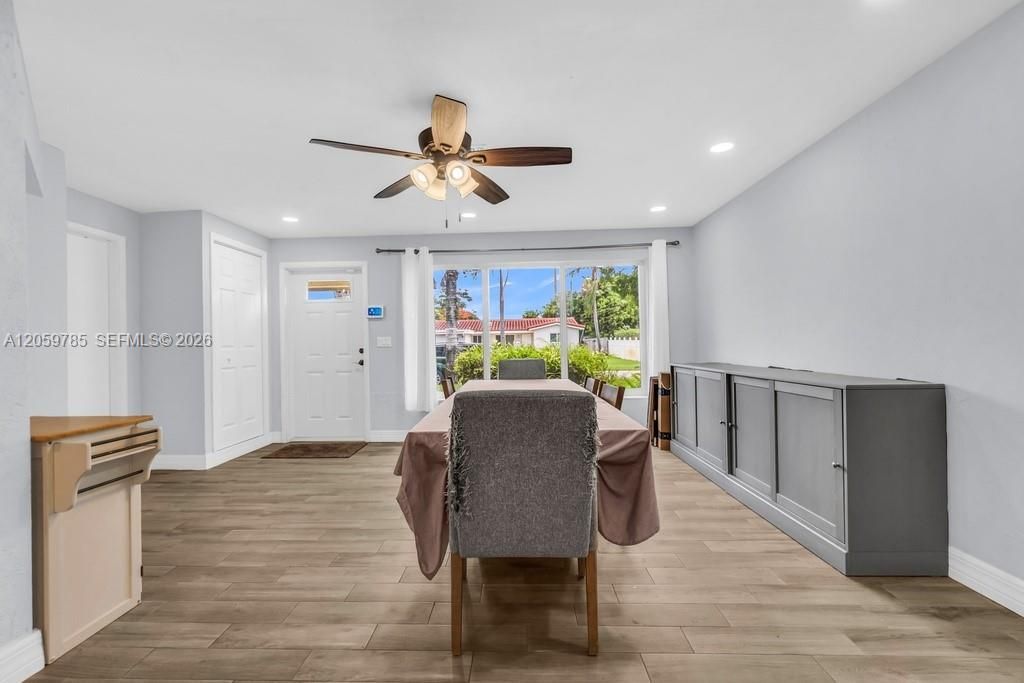 200 SW 16 Street , Pompano Beach, FL 33060 Photo