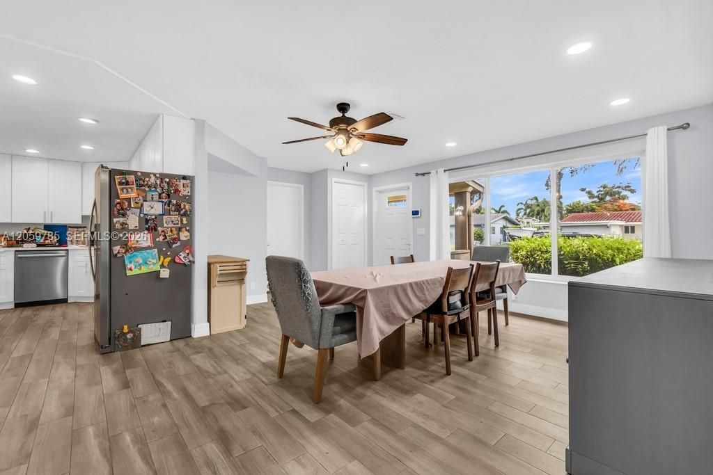 200 SW 16 Street , Pompano Beach, FL 33060 Photo