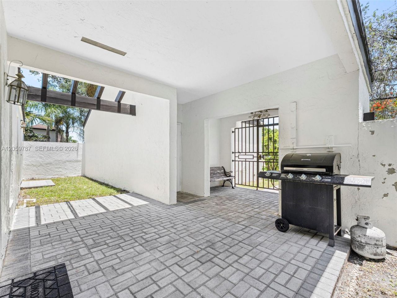 15491 SW 153rd St , Miami, FL 33187 Photo