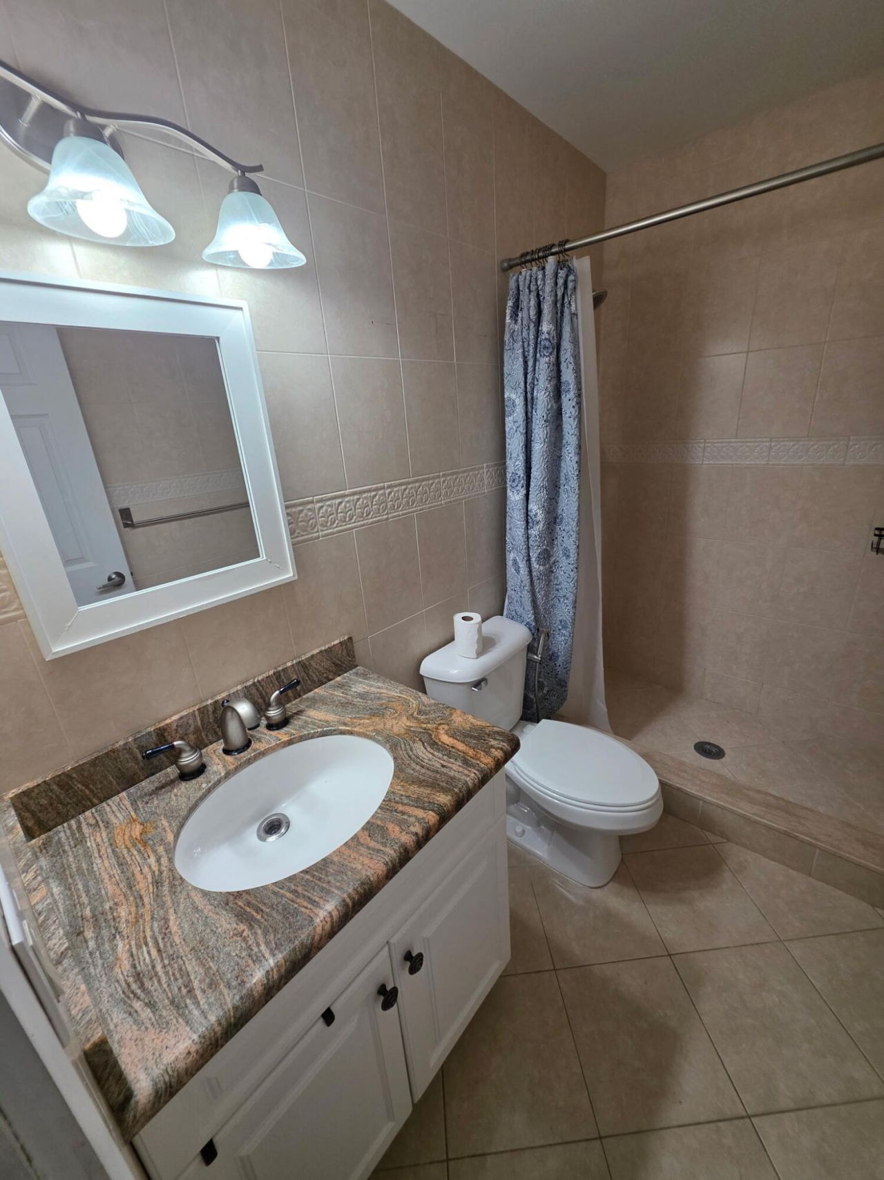 10046 Winding Lake Road, Unit 202, Sunrise, FL 33351 Photo