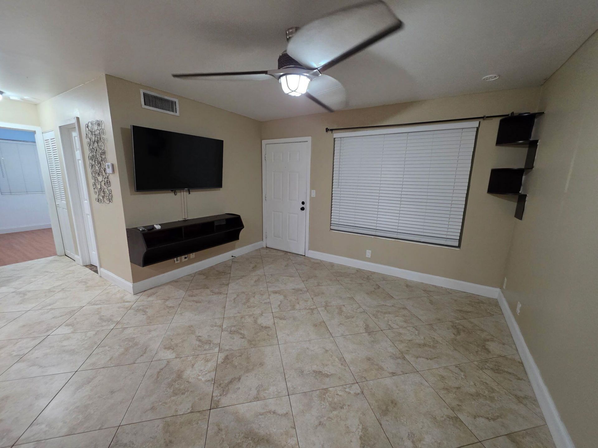 10046 Winding Lake Road, Unit 202, Sunrise, FL 33351 Photo