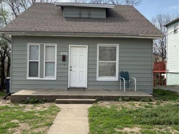 452 Donnelly Avenue, Kansas City, MO 64125