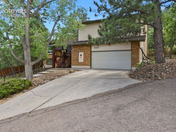 5325 Autumn Hills Court, Colorado Springs, CO 80919