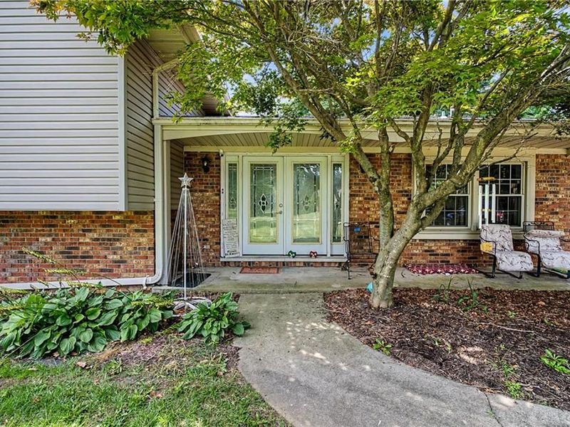 99 Katherine Drive, Eaton, OH 45320 Photo 2