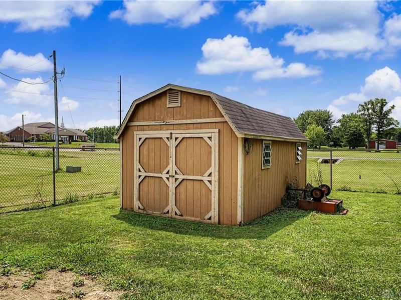 99 Katherine Drive, Eaton, OH 45320 Photo 39