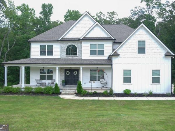 6720 Grayland Drive, Douglasville, GA 30135