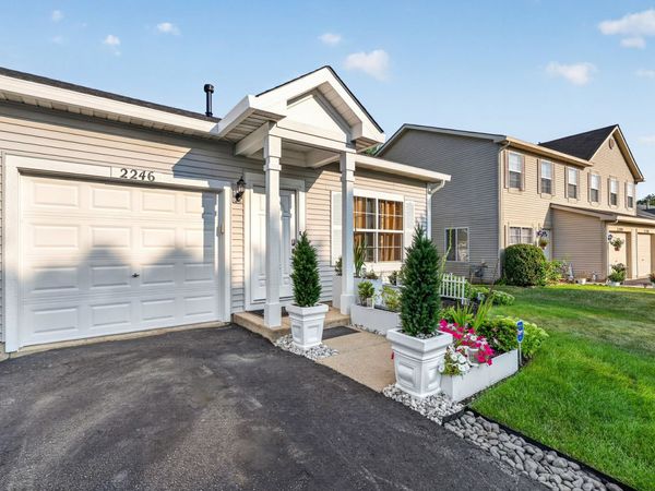2246 Margaret Drive, Montgomery, IL 60538
