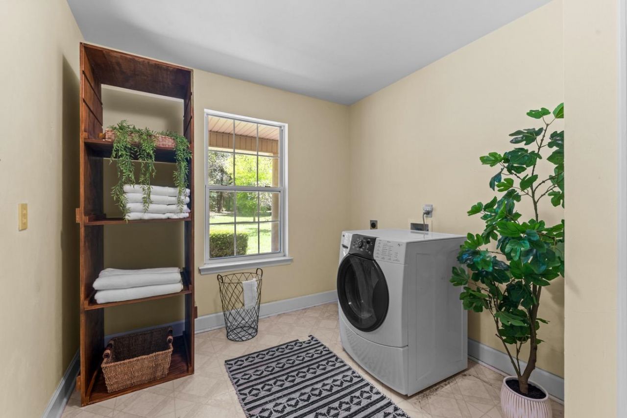 1407 Shady Rest Road , Havana, FL 32333 Photo