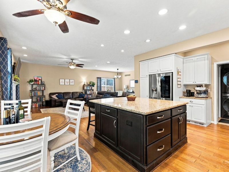920 Paul Vista Drive, Miami Twp, OH 45140 Photo 15