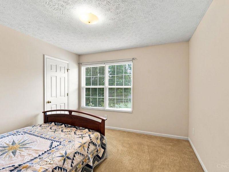 920 Paul Vista Drive, Miami Twp, OH 45140 Photo 26