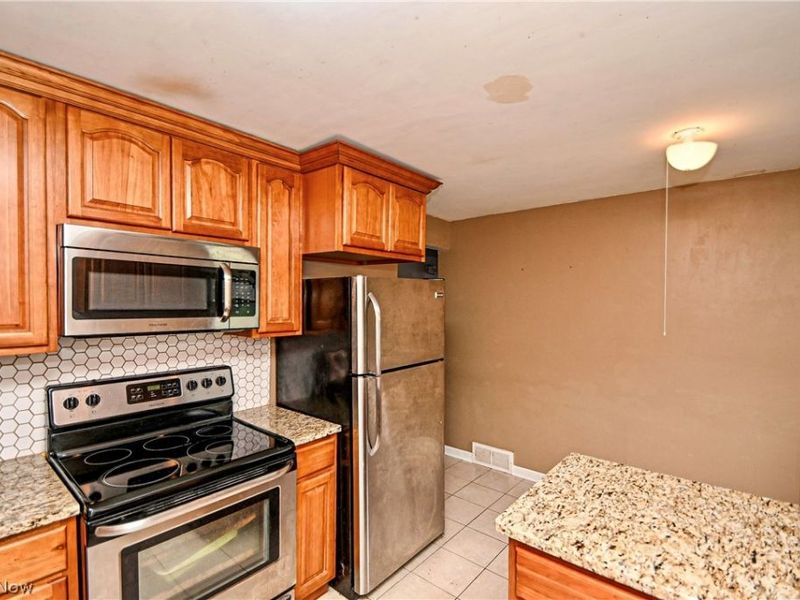 420 Stuart Street NW, Massillon, OH 44646 Photo 10