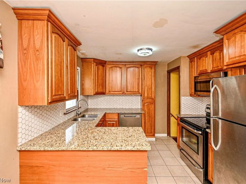 420 Stuart Street NW, Massillon, OH 44646 Photo 8