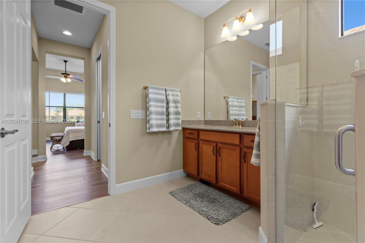 9292 Isla Bella Cir , Bonita Springs, FL 34135 Photo