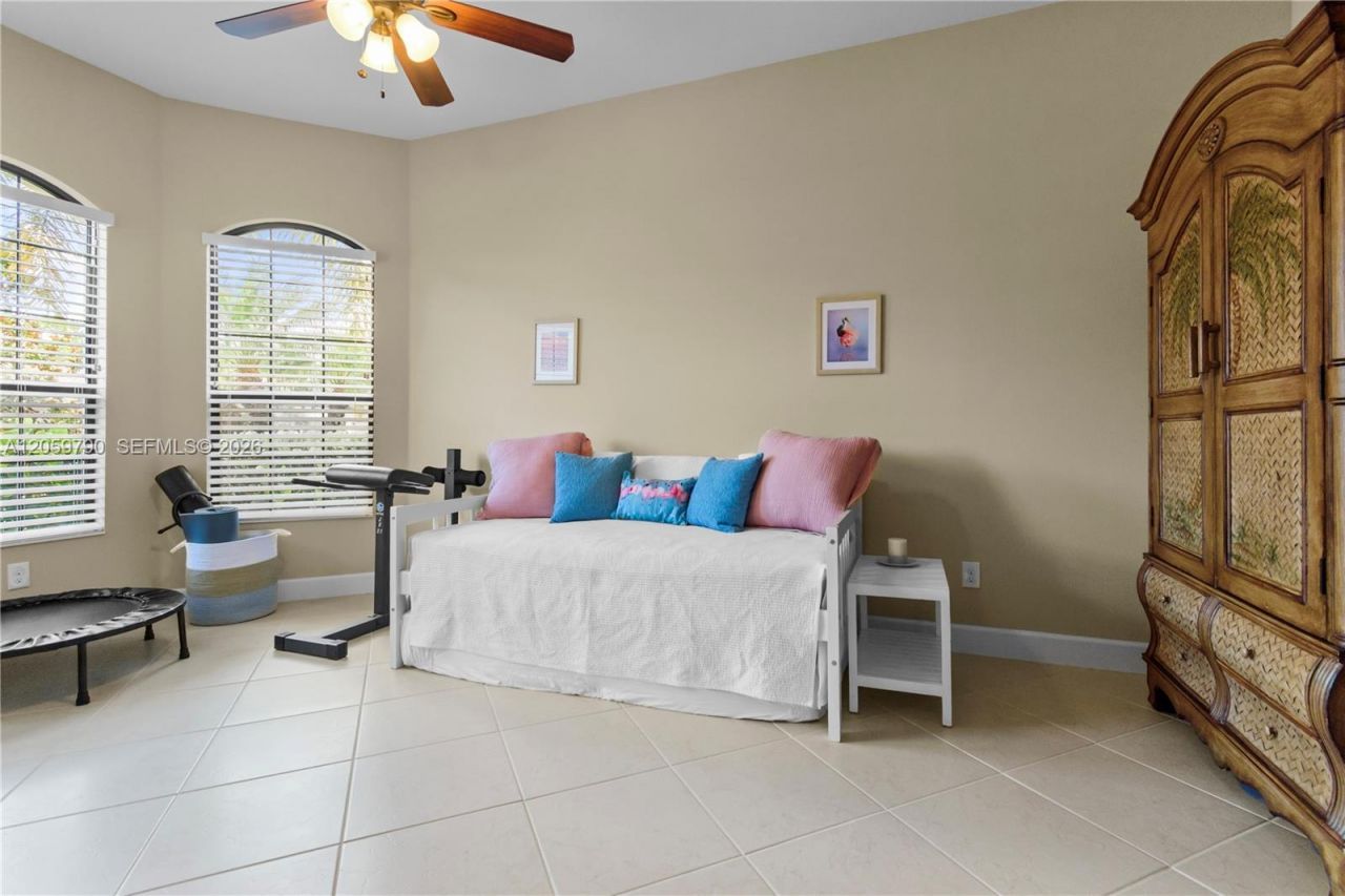 9292 Isla Bella Cir , Bonita Springs, FL 34135 Photo