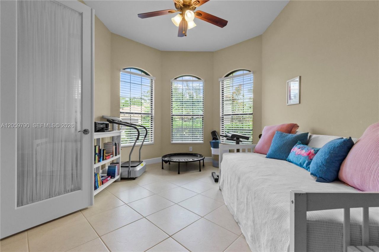 9292 Isla Bella Cir , Bonita Springs, FL 34135 Photo