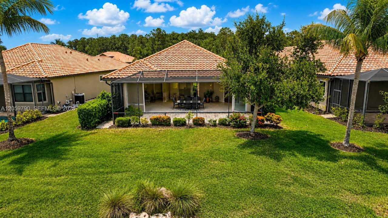 9292 Isla Bella Cir , Bonita Springs, FL 34135 Photo