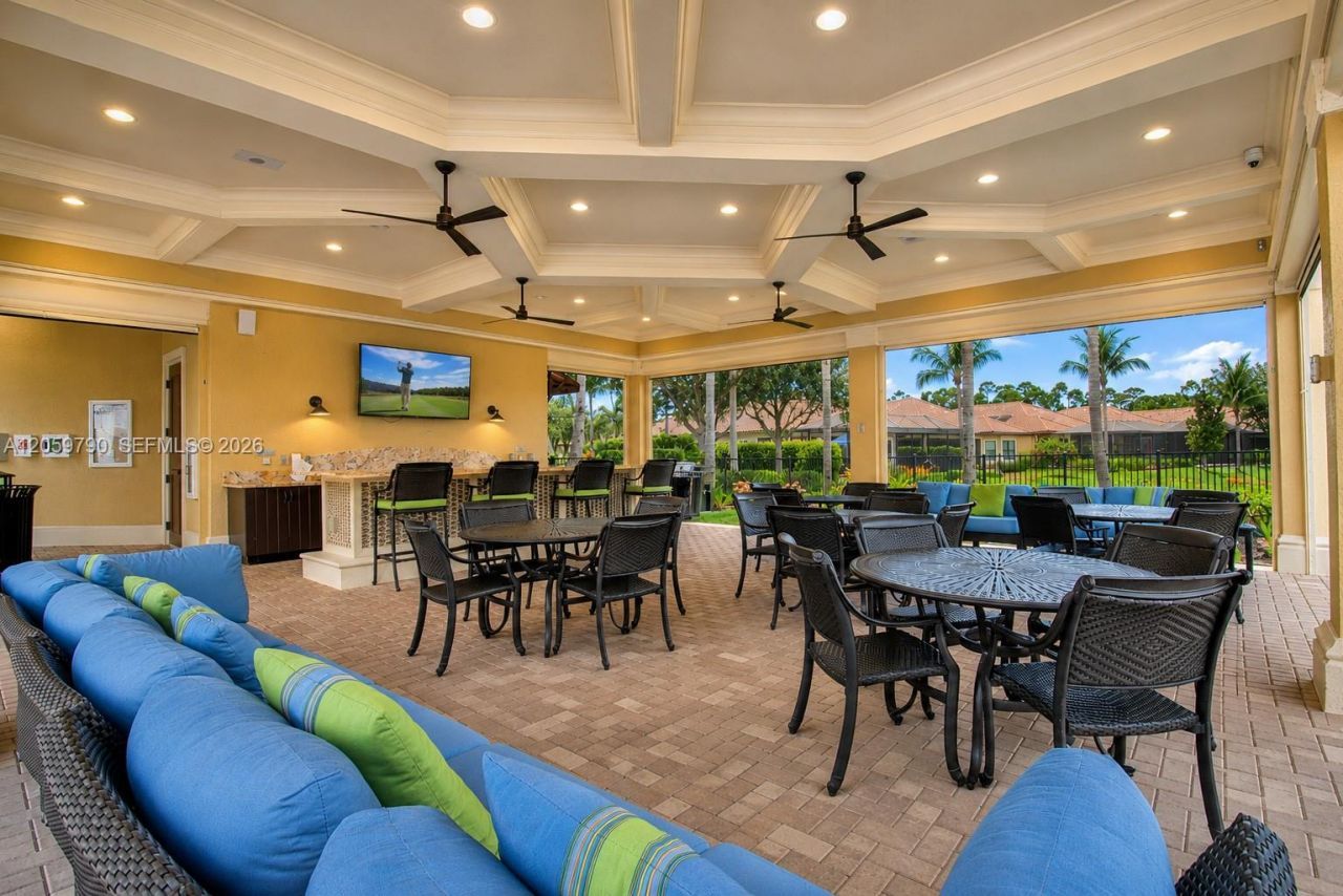 9292 Isla Bella Cir , Bonita Springs, FL 34135 Photo