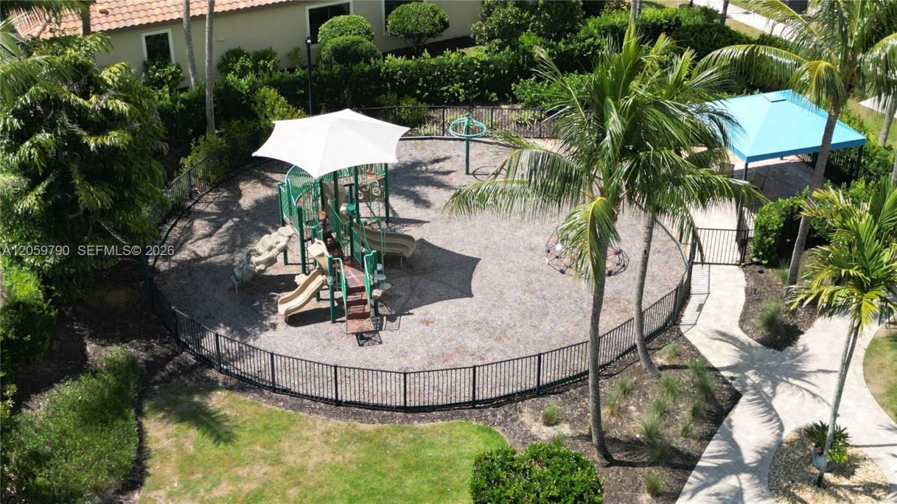 9292 Isla Bella Cir , Bonita Springs, FL 34135 Photo