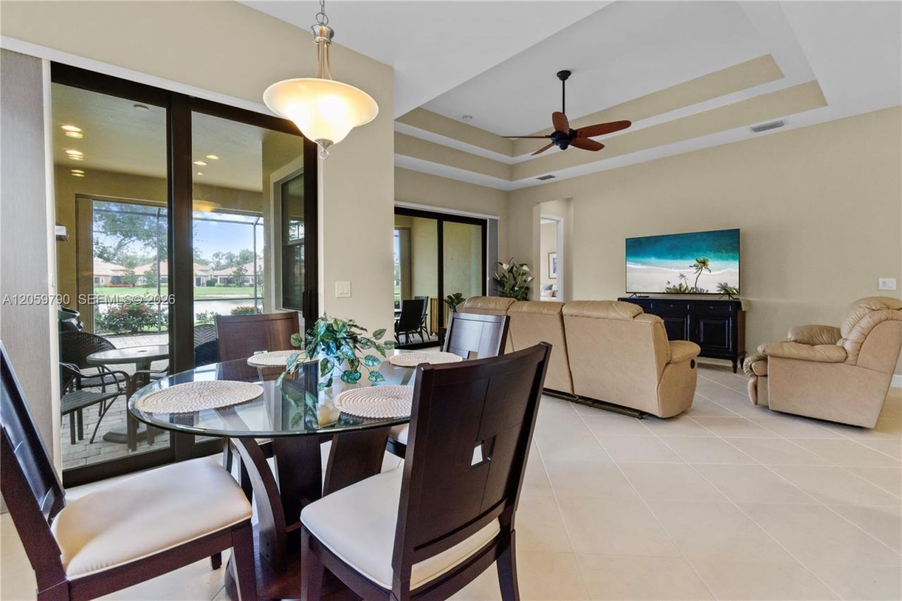 9292 Isla Bella Cir , Bonita Springs, FL 34135 Photo