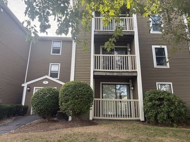 3 Marc Dr, Unit 3C-4, Plymouth, MA 02360